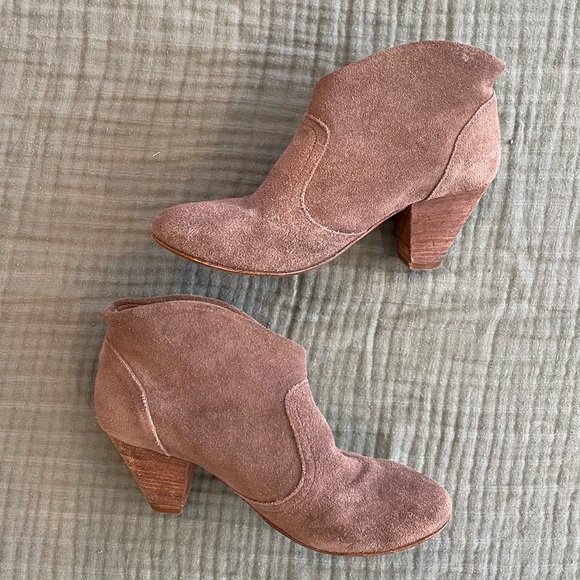 Steven By Steve Madden Pembroke Taupe Suede Booties - Picture 5 of 7